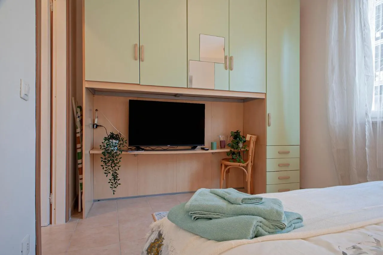 L'Angolo Di Grace Apartment Livorno