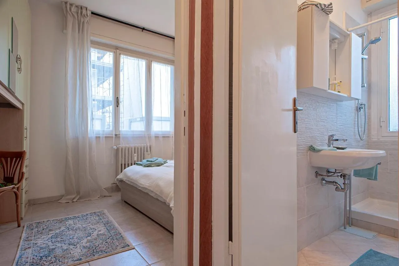 L'Angolo Di Grace Apartment Livorno